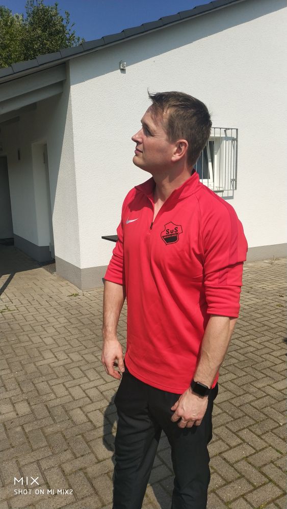 2018 Trainingsanzuege 002